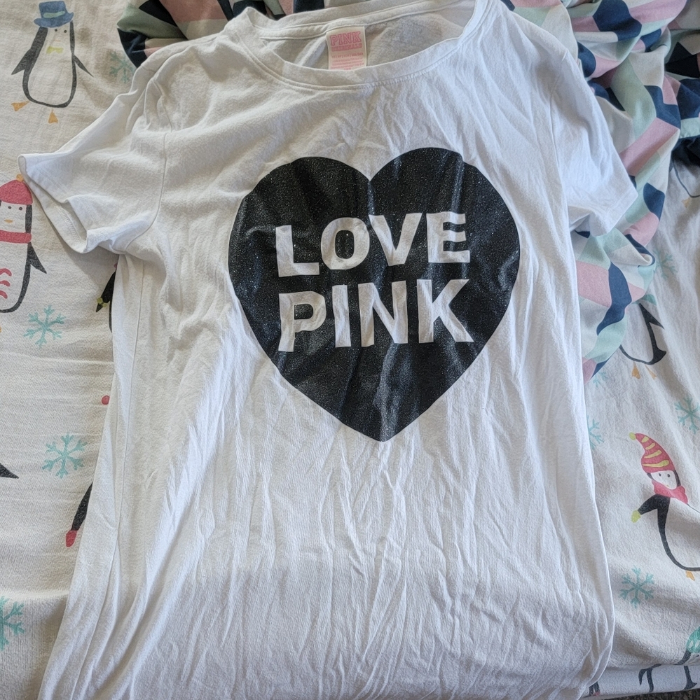 (SOLD)Victorias Secret Pink t shirt